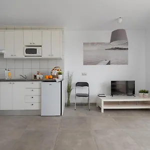  Apartamento Nice Studio In Siesta 2 In Puerto 5
